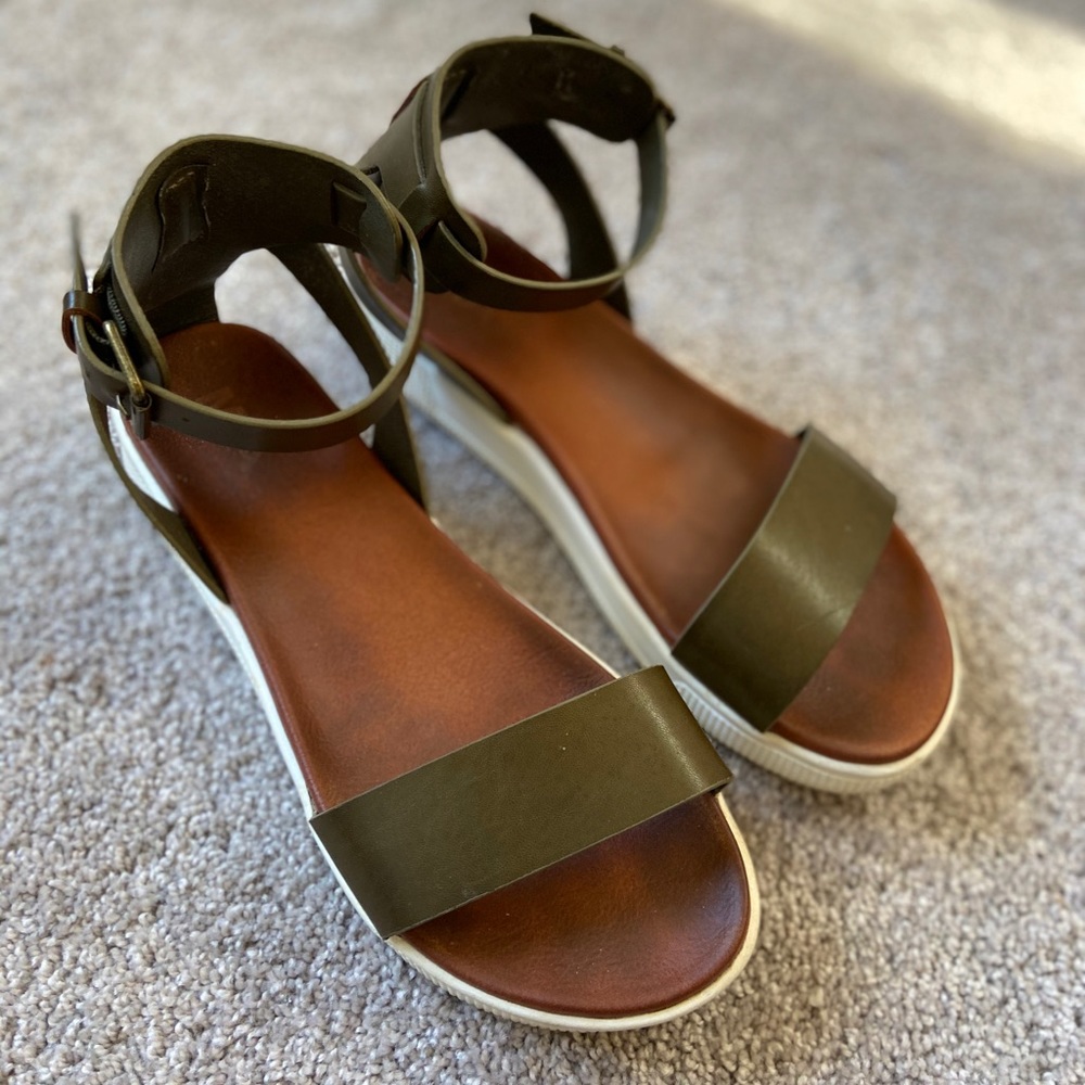 MIA Ellen olive platform ankle strap sandals